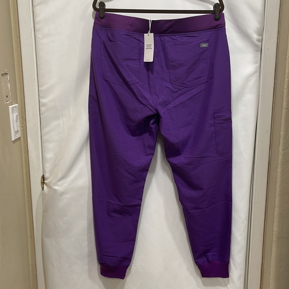 FIGS Zamora Jogger Scrub Pant in Violet Purple. Color No Longer Available. - Picture 4 of 6